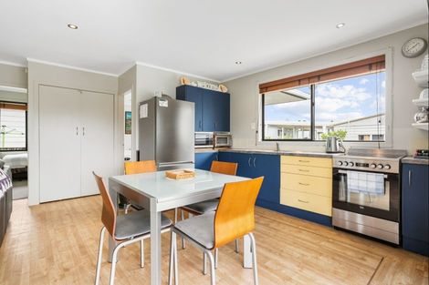 Photo of property in 304b Sylvia Road, Whangamata, 3620