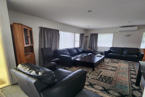 Photo of property in 38a Whiteacres Drive, Sunnyhills, Auckland, 2010