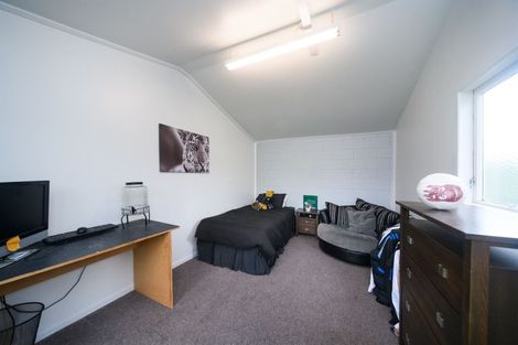 Photo of property in 6 Karamea Crescent, Kelvin Grove, Palmerston North, 4414