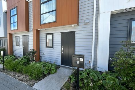 Photo of property in 7 Raupeti Lane, Henderson, Auckland, 0612