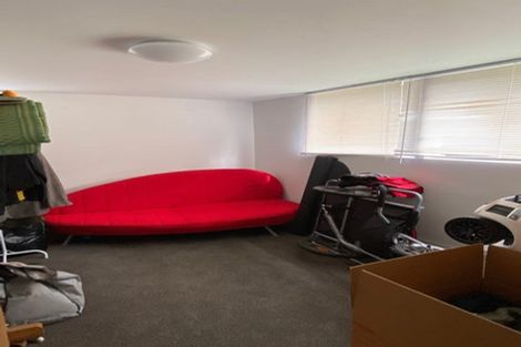 Photo of property in 96 Burundi Avenue, Clendon Park, Auckland, 2103