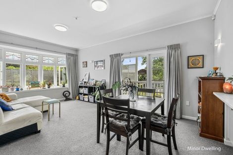 Photo of property in 102 Matua Road, Huapai, Kumeu, 0810