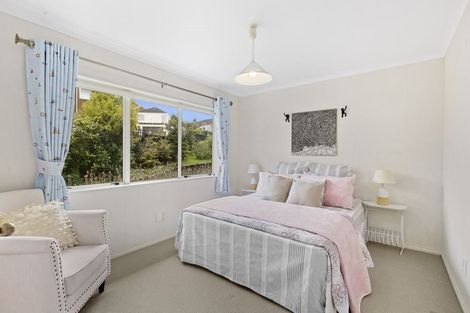 Photo of property in 11 Arirang Rise, Pinehill, Auckland, 0632