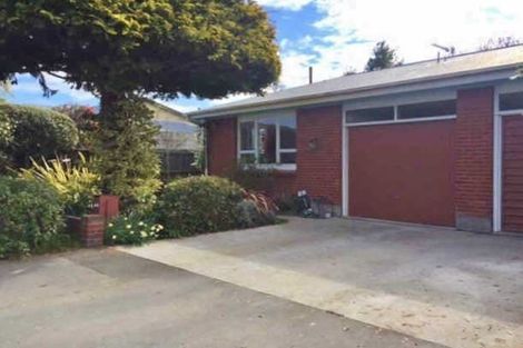 Photo of property in 63 Office Road, Merivale, Christchurch, 8014