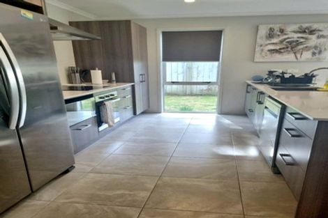 Photo of property in 43 Fontana Street, Papamoa, 3118