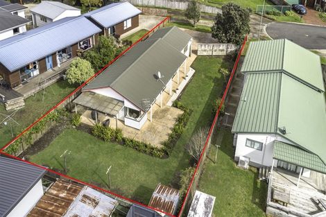 Photo of property in 11 Mayfair Close, Whitianga, 3510