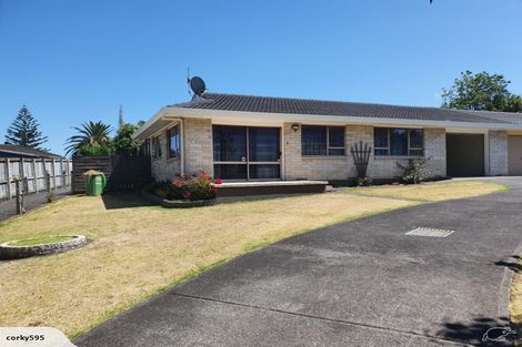 Photo of property in 1/11 Anarahi Place, Mangere Bridge, Auckland, 2022