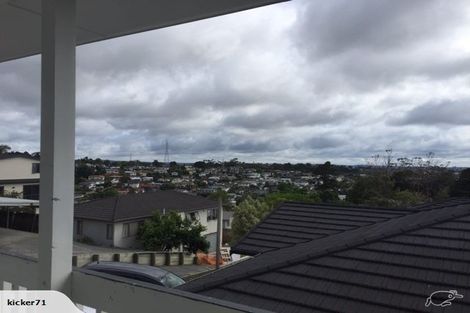 Photo of property in 281 Don Buck Road, Massey, Auckland, 0614