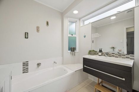 Photo of property in 6 Mcdowell Street, Springfield, Rotorua, 3015