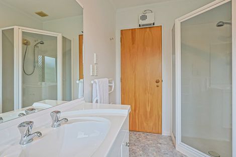 Photo of property in 24a Kensington Drive, Taradale, Napier, 4112