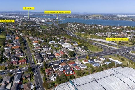 Photo of property in 91b Hillsborough Road, Hillsborough, Auckland, 1042