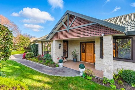 Photo of property in 7 Maple Lane, Waikanae, 5036