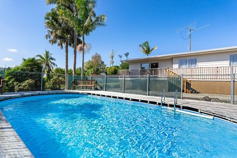 Photo of property in 10 Robin Hood Place, Onerahi, Whangarei, 0110