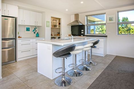 Photo of property in 147 Golden Shore Place, Coromandel, 3506