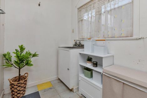 Photo of property in 4a Davies Street, Regent, Whangarei, 0112