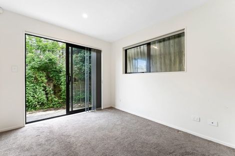 Photo of property in 7 Clarion Place, Glendene, Auckland, 0602