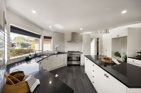 Photo of property in 4 Longwood Place, Harrowfield, Hamilton, 3210