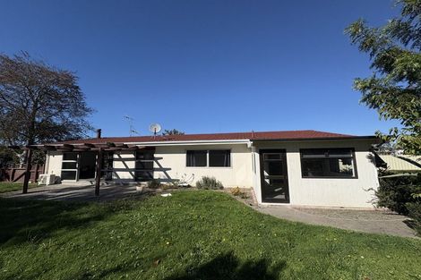 Photo of property in 39 Upham Crescent, Taradale, Napier, 4112