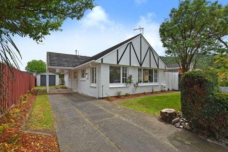 Photo of property in 13 Akron Grove, Totara Park, Upper Hutt, 5018