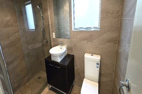 Photo of property in 2/167 Coronation Road, Hillcrest, Auckland, 0627