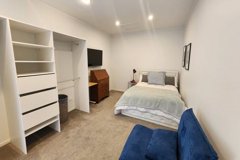 Photo of property in 5 Kanuka Road, Hobsonville, Auckland, 0616