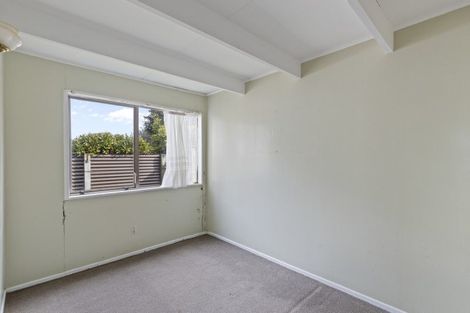 Photo of property in 9a Brierley Place, Marfell, New Plymouth, 4310