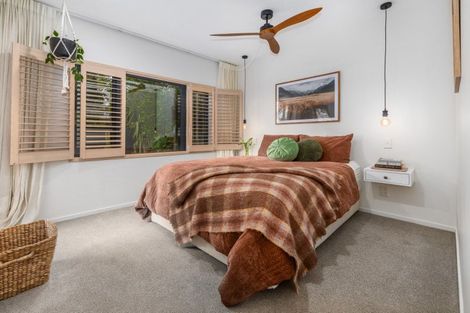 Photo of property in 19 Hillcrest Road, Raumati South, Paraparaumu, 5032