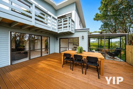 Photo of property in 11 Kau Kau Way, Ngaio, Wellington, 6035