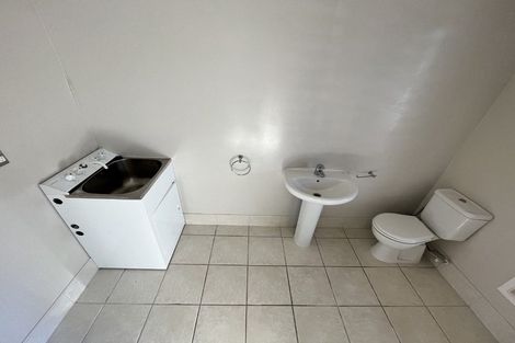 Photo of property in 9m Clearwater Cove, West Harbour, Auckland, 0618