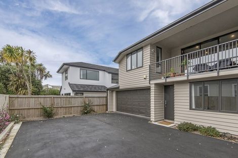 Photo of property in 2/422 Barbadoes Street, Edgeware, Christchurch, 8013