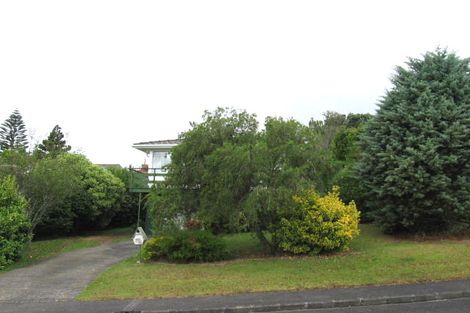 Photo of property in 35 Waitaki Street, Henderson, Auckland, 0612