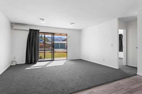 Photo of property in 63a Church Street, Oxford, 7430