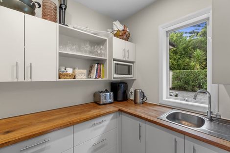 Photo of property in 26b Awhiorangi Promenade, Swanson, Auckland, 0816