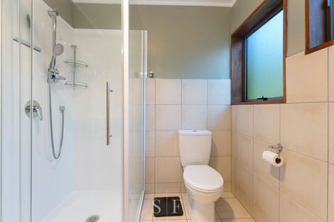 Photo of property in 15 Fleetwood Grove, Waikanae, 5036