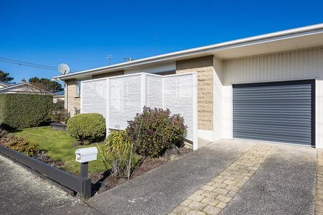 Photo of property in 64b Dalgety Street, Saint Kilda, Dunedin, 9012