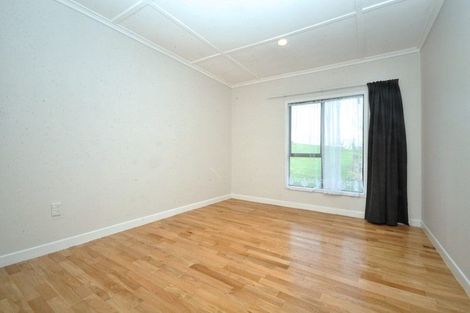 Photo of property in 143 Karioitahi Road, Waiuku, 2683