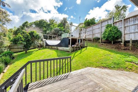 Photo of property in 28 Cranston Street, Torbay, Auckland, 0632