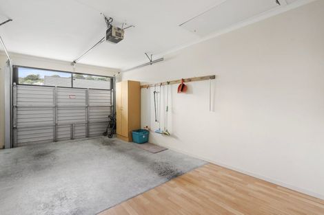 Photo of property in Redwood Village, 10/42 Main Road, Tawa, Wellington, 5028