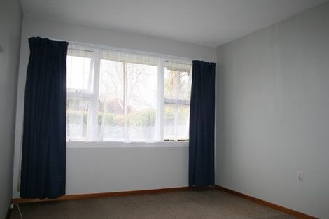 Photo of property in 12 Solway Avenue, Ilam, Christchurch, 8041