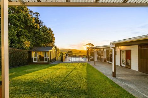 Photo of property in 9 Hamilton Road, Waimauku, 0881