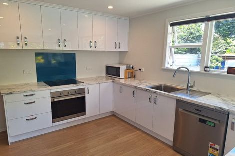 Photo of property in 25 Mary Crescent, Elderslea, Upper Hutt, 5018