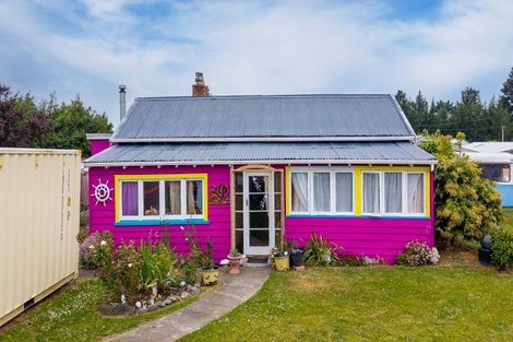 Photo of property in 9 Edward Street, Waimate, 7924