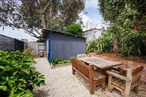 Photo of property in 38 Russell Street, Foxton, 4814