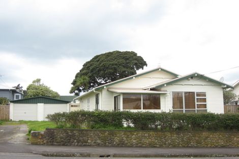 Photo of property in 29 Cutfield Road, New Plymouth, 4310