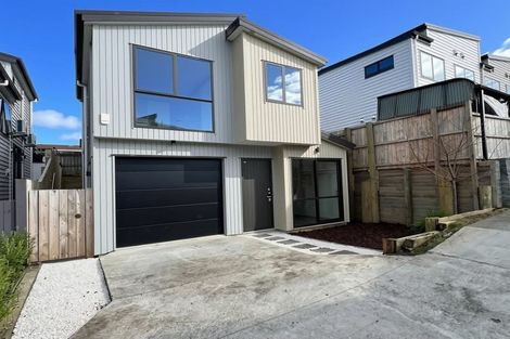 Photo of property in 15c Ranch Avenue, Beach Haven, Auckland, 0626