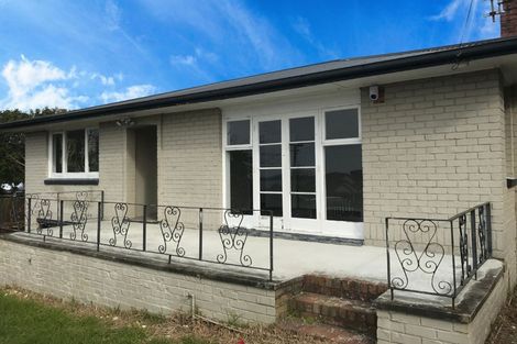 Photo of property in 57 Churchill Road, Cockle Bay, Auckland, 2014