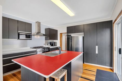 Photo of property in 27 Moore Avenue, Tawhero, Whanganui, 4501