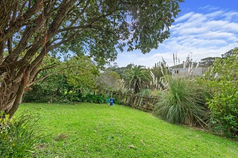 Photo of property in 37 Makiri Street, Helensville, 0800