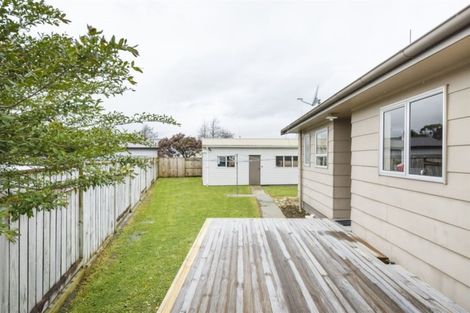 Photo of property in 61 Hillcrest Drive, Kelvin Grove, Palmerston North, 4414