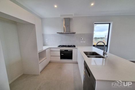 Photo of property in 40 Rahopuru Road, Westgate, 0614